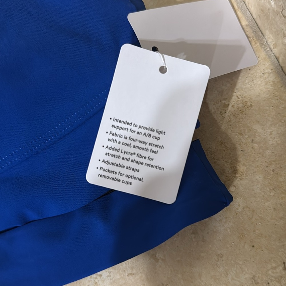 Lululemon Still Now Bra Size 8 NWT - Picture 6 of 6